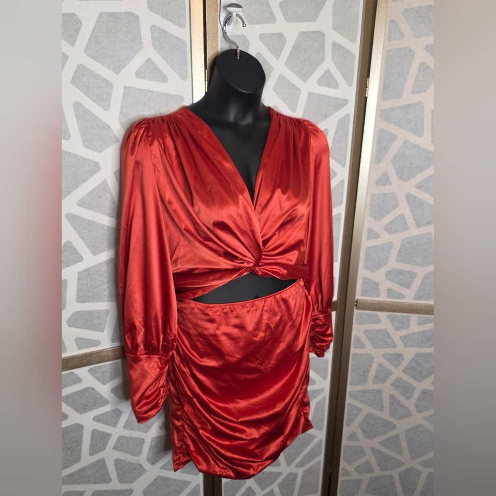 Simplee Plus Cut-Out Ruched Dress | Size 2XL